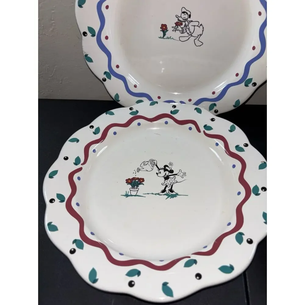 4 Pflatzgraff Mickey & Co Salad Dessert Plates Minnie Donald (2) Mickey 8.5”